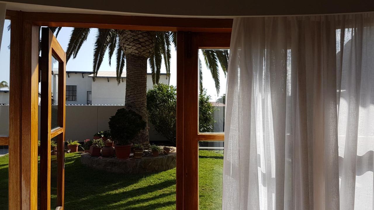 Kramersdorf Guesthouse Свакопмунд Экстерьер фото